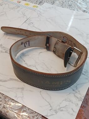 Champs Leather Weightlifting Belt - Size XL